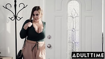 Natasha nice succumbs to lusty 3 way request