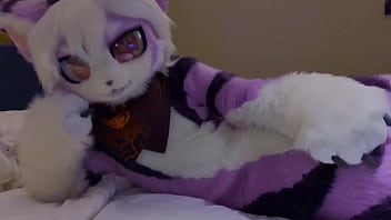 晚上了，快点到我身边来休息吧！