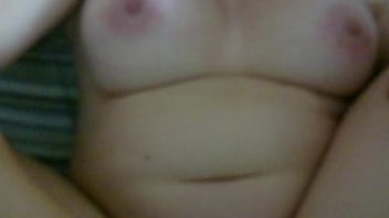 Arrombando o cu da minha namorada