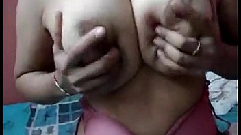 Hot indian big boobs muslim girl exposing