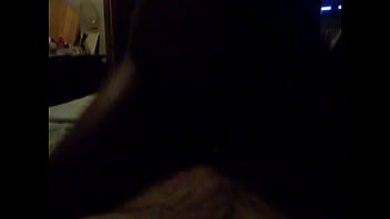 Pretinha safada fodendo no escurinho