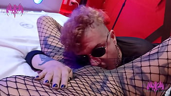 Despues del antro goth fuimos a coger y se vino adentro