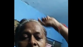 Sexy mature big ass aunty