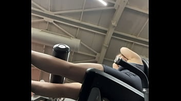 Gym girl fucking