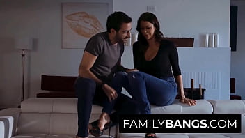 Stepmom addicted to money and young dicks ⭐