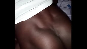 Threesome sex with no condom