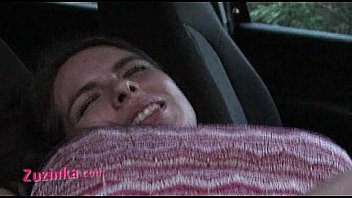 Zuzinka masturbates until orgasm in the car