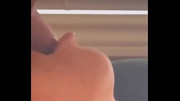 Apaixonada por picas que gozam muito gosto de leite farto