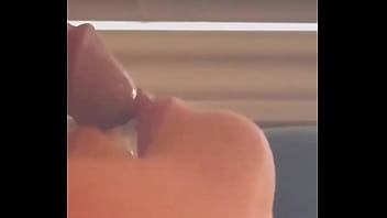 Apaixonada por picas que gozam muito gosto de leite farto