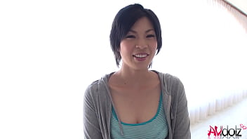 Japanese woman in kimono sucks cock outdoors uncensored