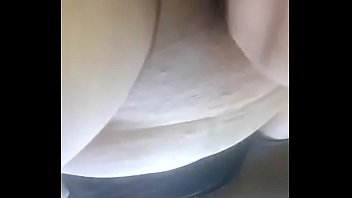 Me manda video a escondidas de su marido