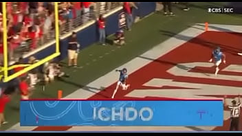 Cajun man ask for people in sissy blue to bang him