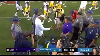 Cajun man ask for people in sissy blue to bang him