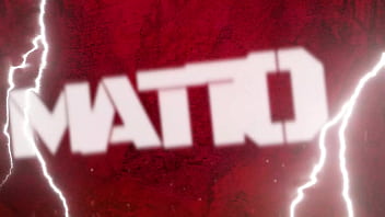 Foda noturna na ela se exibe e toma pau na praça