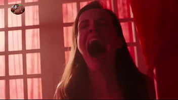 Comendo cuzinho da morena