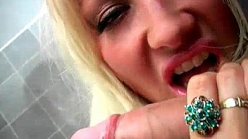 Busty whore kyla kroft sucking cock