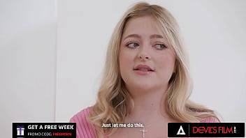 Teen loves masturbating while watching her stepmom fuck Teen loves masturbating while watching her stepmom fuck
