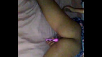 Se masturba para calentarme