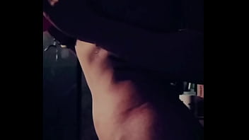 Un aperçu des deux vidéos saint valentinbaignoire 8minlit 12min bisous