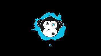 Hot babe masturbates for you