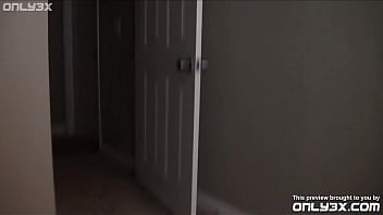 Brynn jay loves to fuck and suck her boyfriends big dick