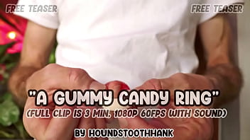 A gummy candy ring