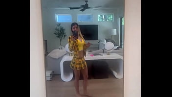 I like to dress up to get slutted out