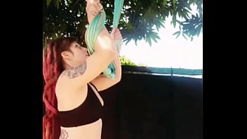 Tentei alongar em casa e terminou assim