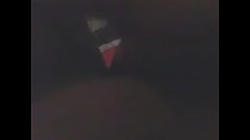 Delicia tocando uma siririca