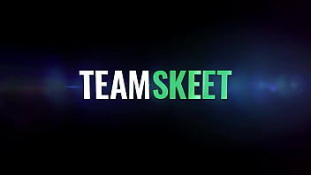 A massage was not enough i needed him to pound my pussy A massage was not enough i needed him to pound my pussy