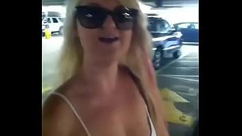 She is looking gorgeous in her way