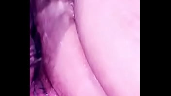 Bbw bathtub finger play