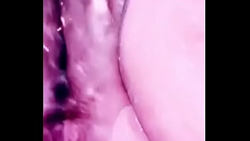 Bbw bathtub finger play