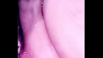 Bbw bathtub finger play