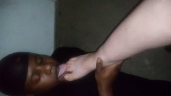 White toes getting sucked