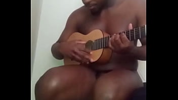 Things i do for free to stay warm when the weather gets cold such as growing my hair and jogging while testing music