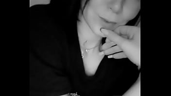 Il est temps de montrer à quoi ressemble votre petite sheitan je vous attends