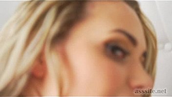 Wery hot blonde ready for wild sex action