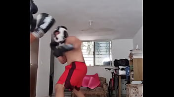 Sometimes i do boxing or try to #boxing #amateur #amateurboxing #sparring #training #wrestling #exercise #pun