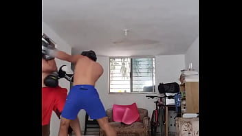 Sometimes i do boxing or try to #boxing #amateur #amateurboxing #sparring #training #wrestling #exercise #pun