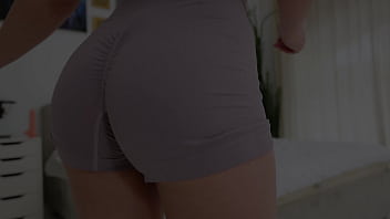 Lola bredly's huge tits or anal training which do you choose