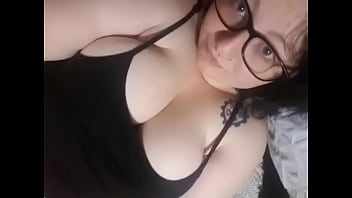 Babe sending naughty video