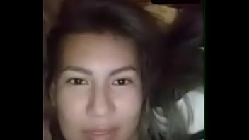 Una charapita ardiente sacando plan para que la follen