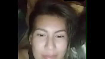 Una charapita ardiente sacando plan para que la follen