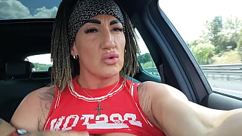 I take out my tits and fuck myself in the car so they can see me