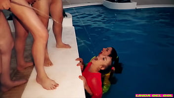 Linda del sol & venom evil car wash gangbang 6 boys with pee Linda del sol & venom evil car wash gangbang 6 boys with pee