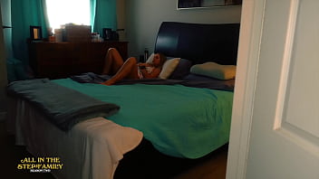 Mature big ass milf stepmom caught masturbating kymber leigh aitsf250628