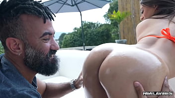 Essa ninfeta do favela vibes é maravilhosa se acabando no pau do felipe costa isa grey felipe costa favela vibes