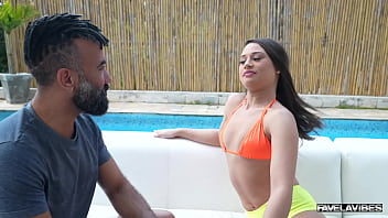 Essa ninfeta do favela vibes é maravilhosa se acabando no pau do felipe costa isa grey felipe costa favela vibes