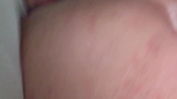 Inserção anal profunda 21cm no cuzinho